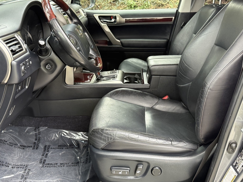 2018 Lexus GX 460 photo 12