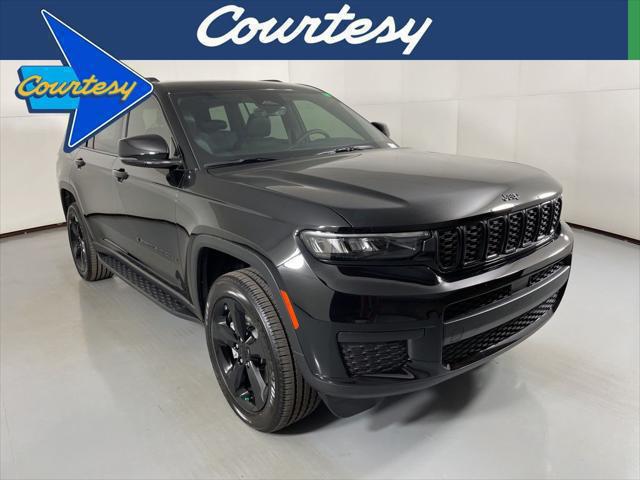 2025 Jeep Grand Cherokee L Altitude's photo