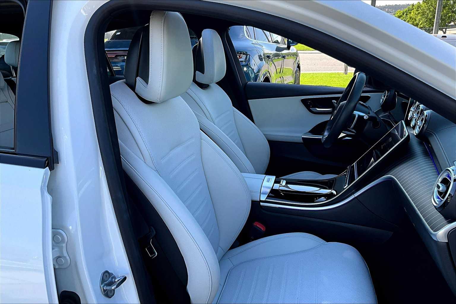 2023 Mercedes Benz C 300 photo 8