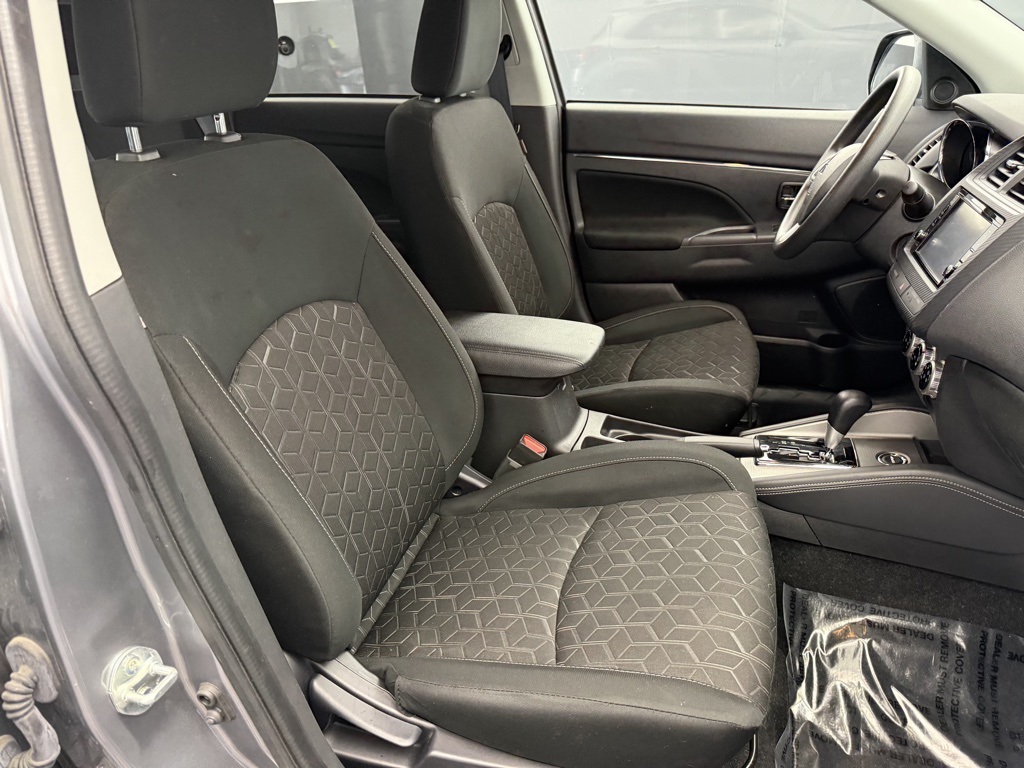 2024 Mitsubishi Outlander Sport ES photo 60