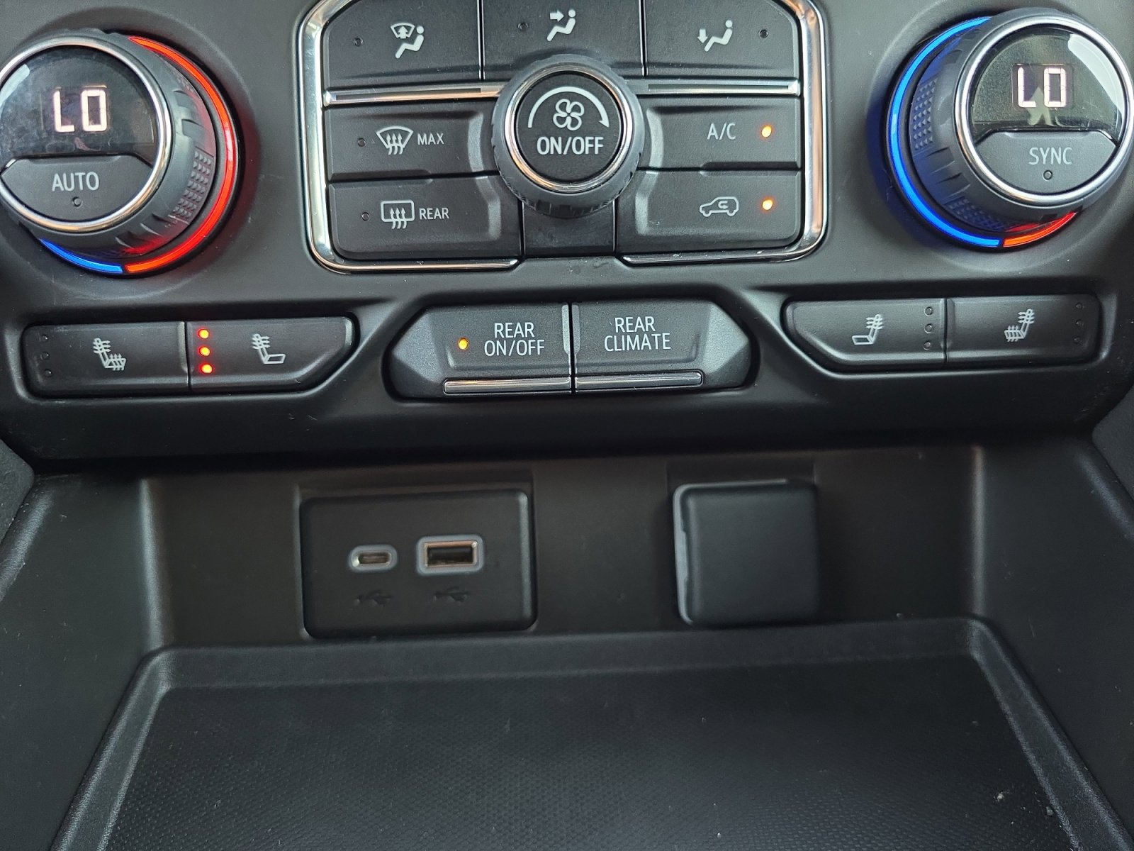 2023 Chevrolet Tahoe Z71 photo 20