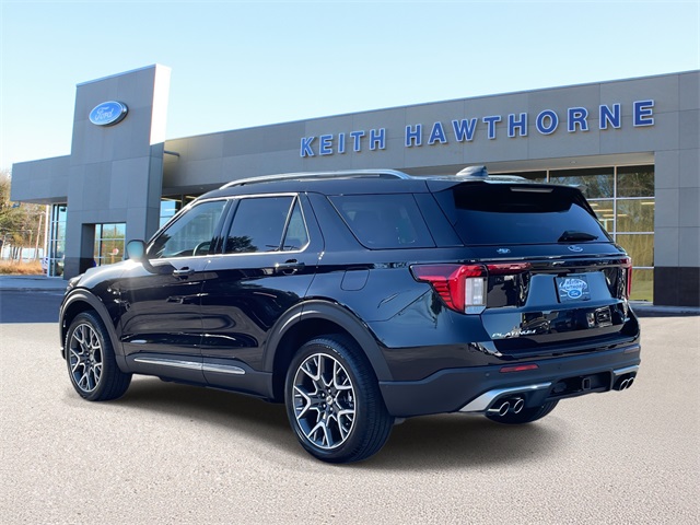 2025 Ford Explorer Platinum photo 4