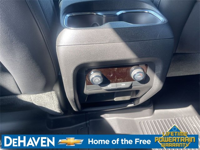 2026 Chevrolet Traverse photo 21