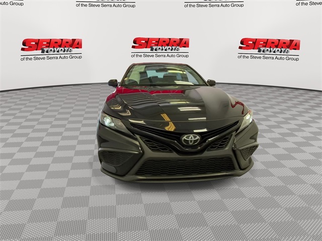 2023 Toyota Camry SE photo 4