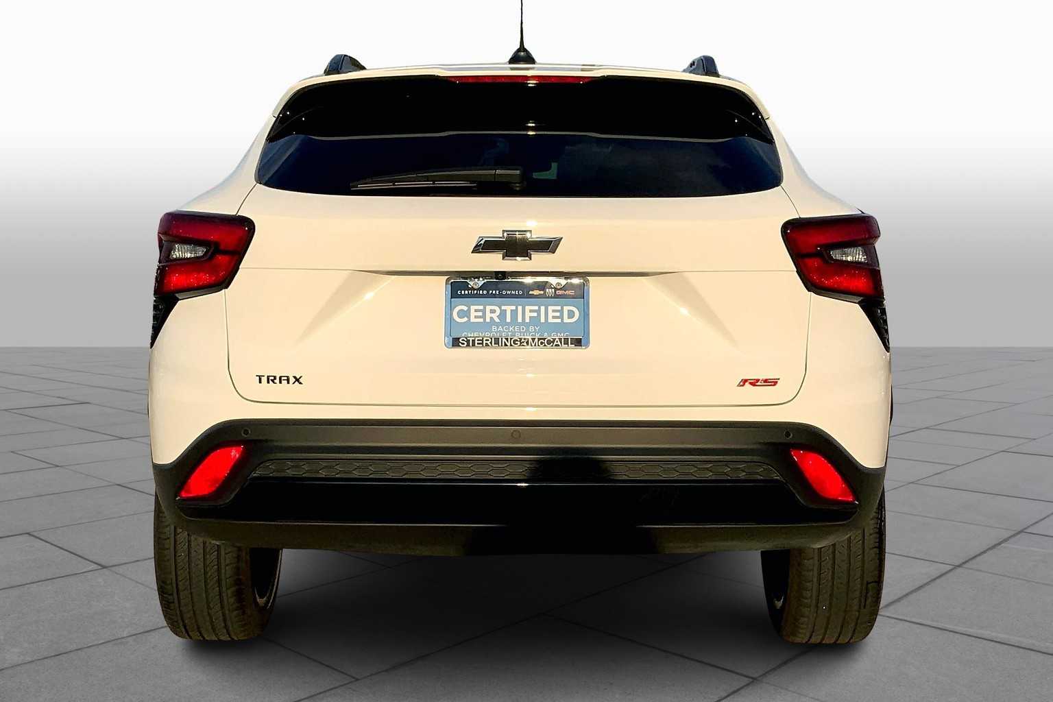 2025 Chevrolet Trax photo 4