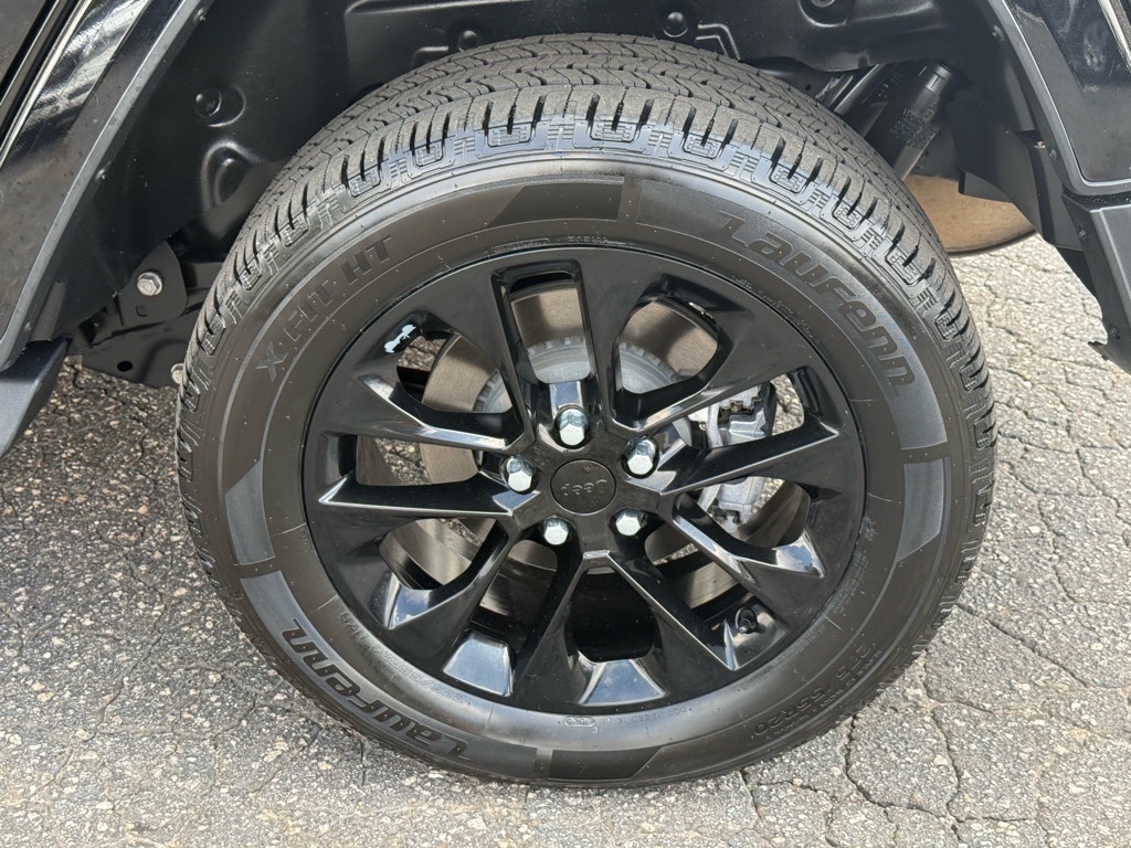 2021 Jeep Wrangler Unlimited Sahara 4xe photo 12