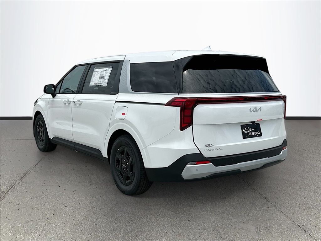 2025 Kia Carnival LXS photo 3