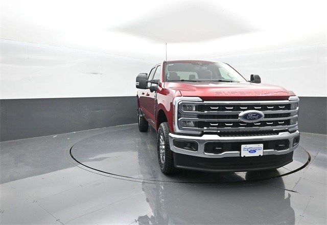 2026 Ford F-250 Lariat photo 2