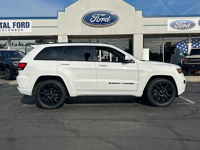 2022 Jeep Cherokee Laredo X photo 3