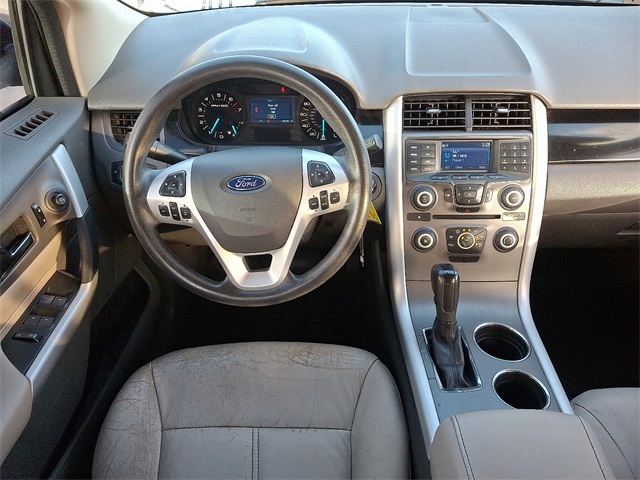 2014 Ford Edge SE photo 12