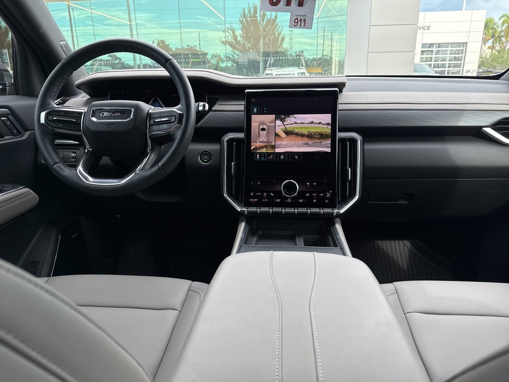 2024 Gmc Acadia Elevation photo 2