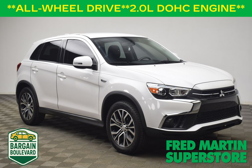 2018 Mitsubishi Outlander Sport ES's photo