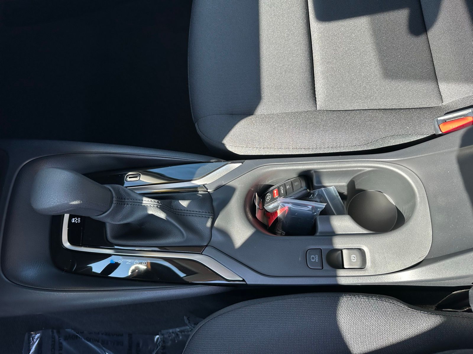 2025 Toyota Corolla LE photo 17