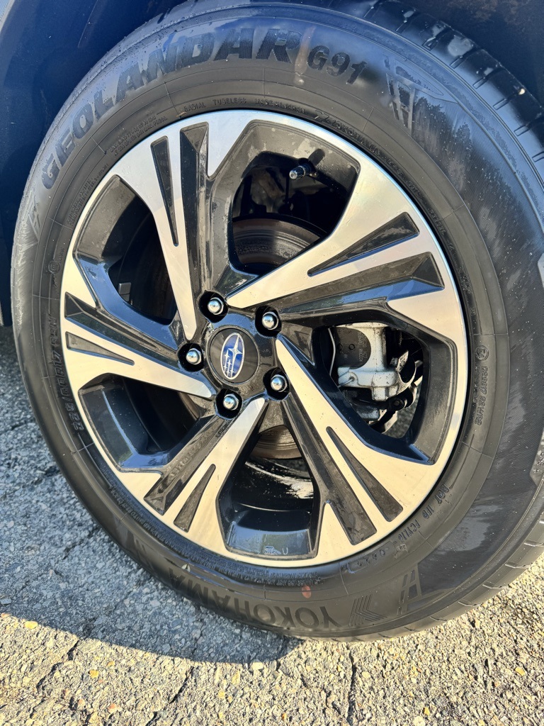 2024 Subaru Crosstrek Premium photo 6