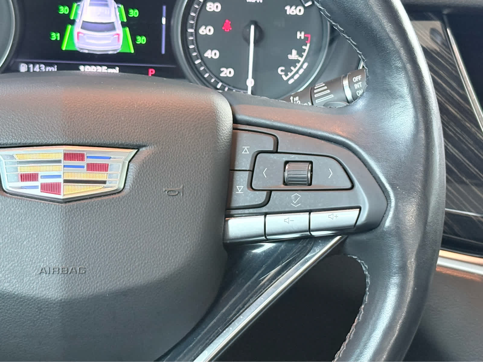 2023 Cadillac XT6 Premium Luxury photo 23