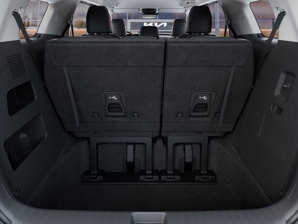 2026 Kia Carnival EX photo 18