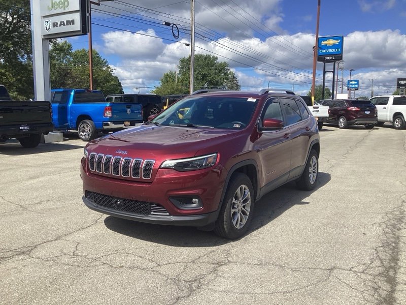 2021 Jeep Cherokee Latitude Lux photo 2