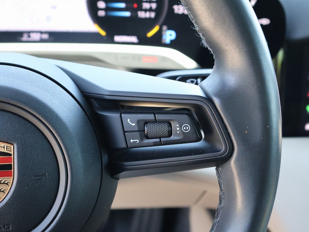 2023 Porsche Taycan 4S photo 31