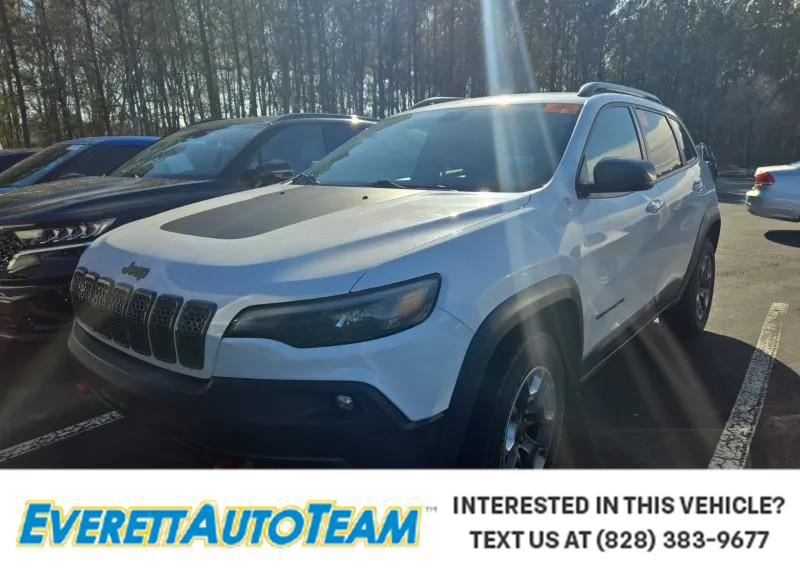 2019 Jeep Cherokee Trailhawk's photo