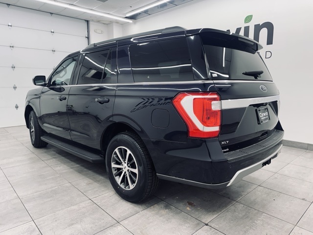 2021 Ford Expedition XLT photo 2