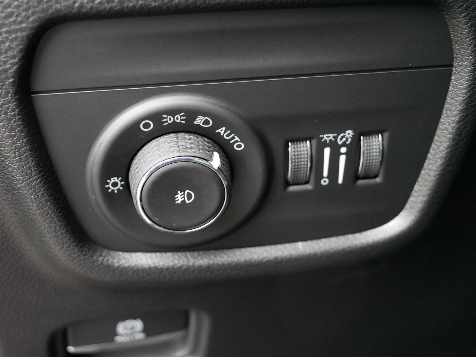 2023 Jeep Grand Cherokee Limited photo 24