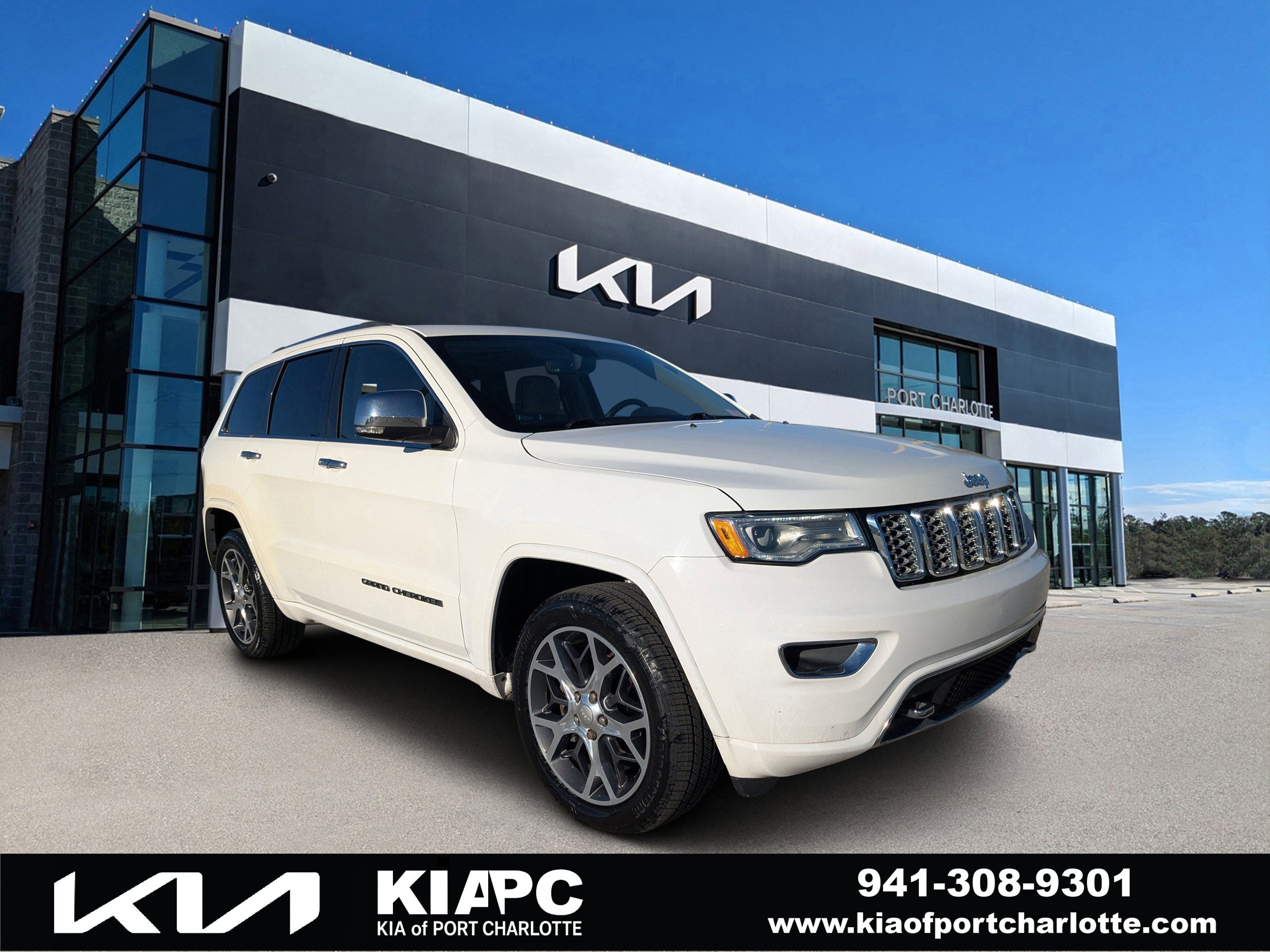 2020 Jeep Grand Cherokee Overland's photo