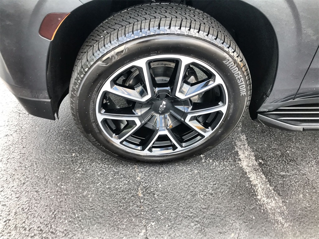 2022 Chevrolet Tahoe RST photo 10