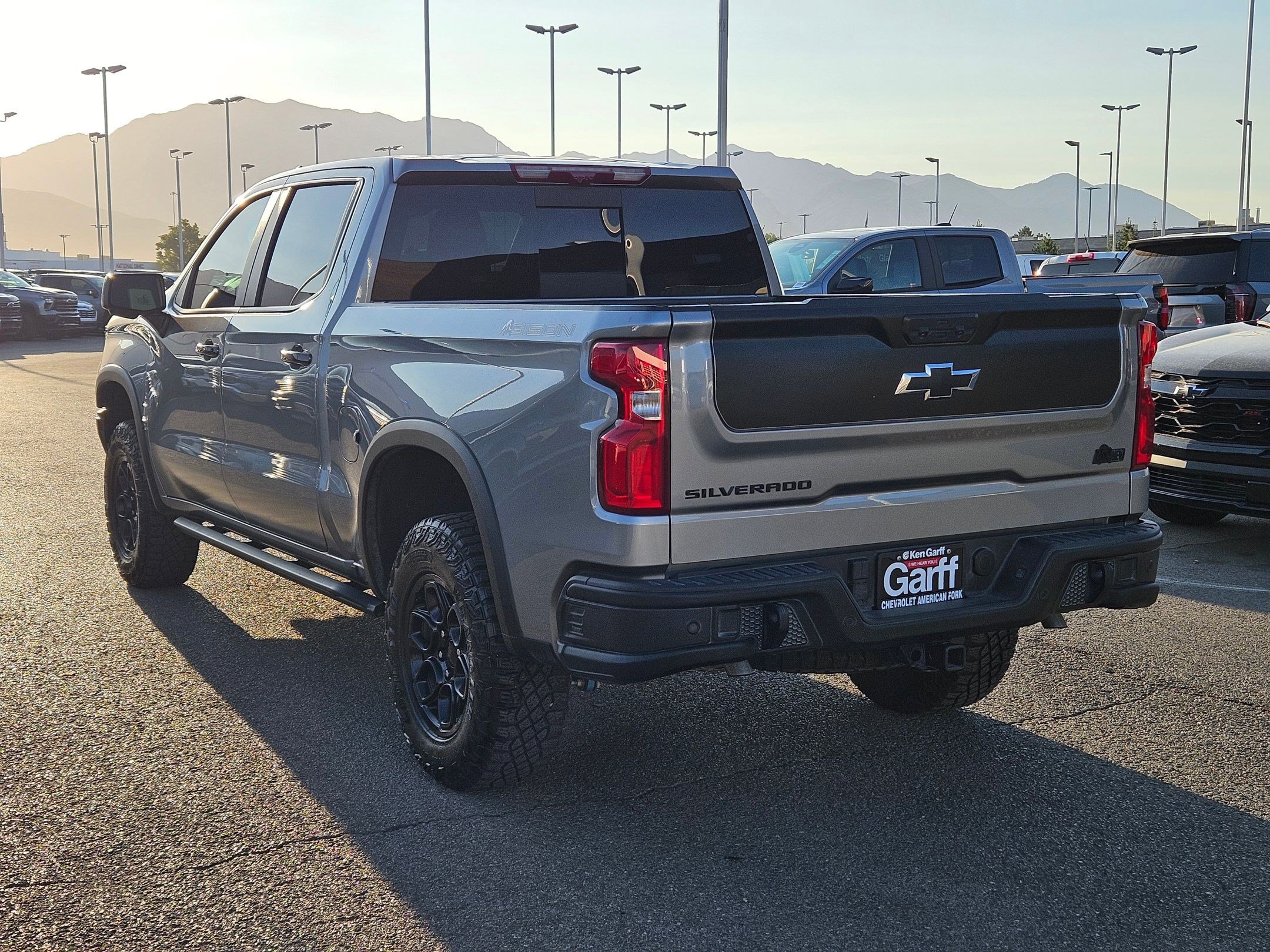 2024 Chevrolet Silverado 1500 ZR2 photo 5