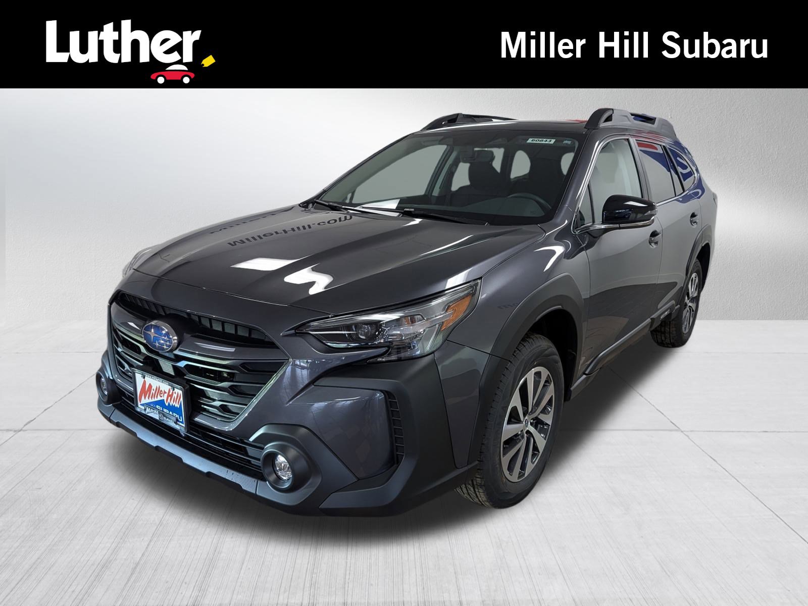 2025 Subaru Outback Premium's photo