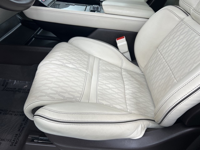 2024 Lincoln Navigator Black Label photo 14