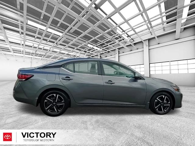 2024 Nissan Sentra SV photo 2