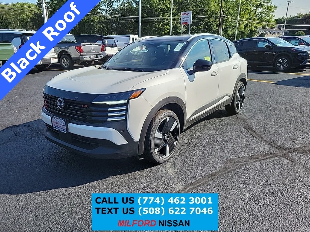 2026 Nissan KICKS SR AWD's photo