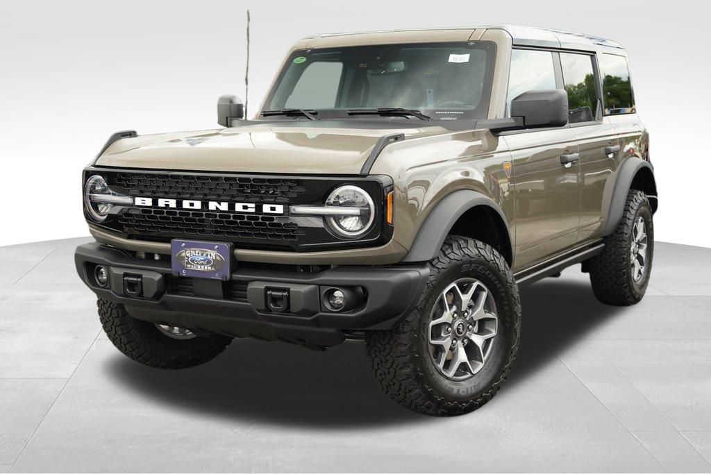 2025 Ford Bronco Badlands photo 3