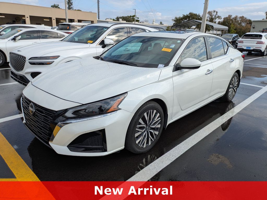 2024 Nissan Altima SV