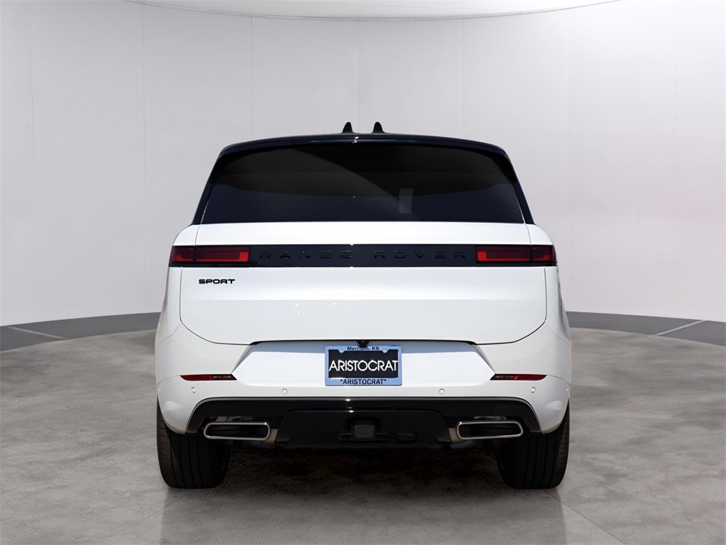 2025 Land Rover Range Rover Sport SE photo 6