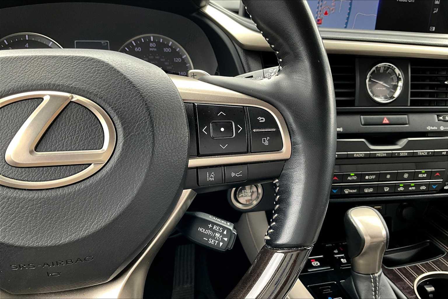 2021 Lexus RX Luxury AWD photo 23