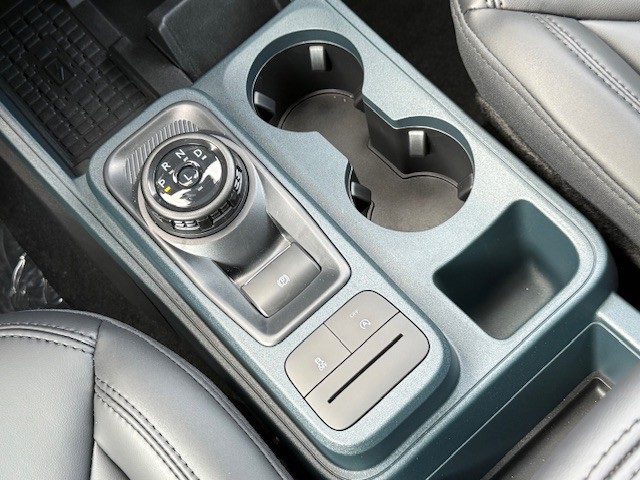 2025 Ford Maverick Lariat photo 21