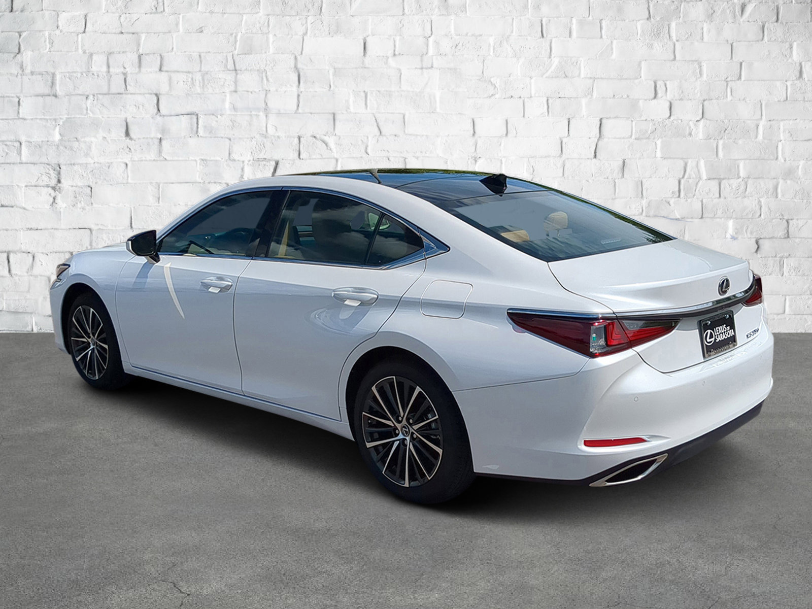 2025 Lexus ES 350 photo 6