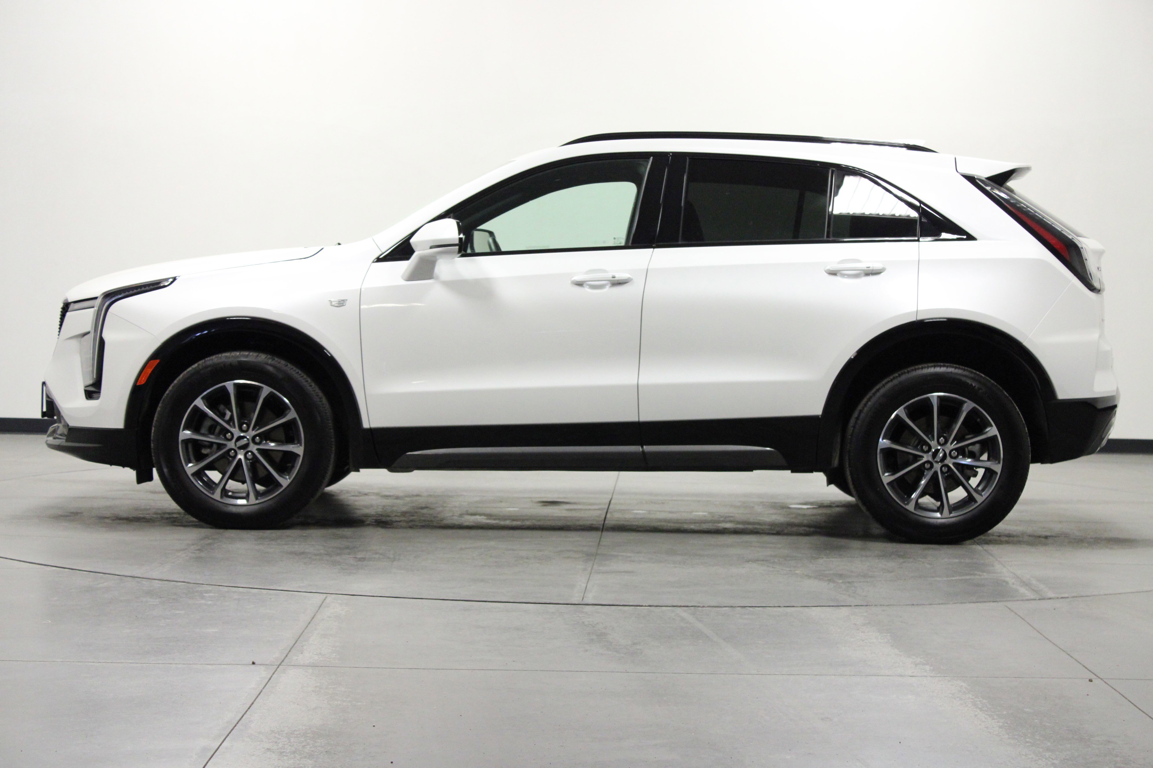 2024 Cadillac XT4 Sport photo 6