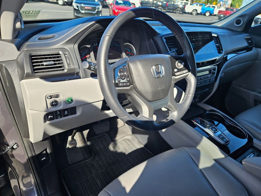 2021 Honda Pilot Elite photo 12