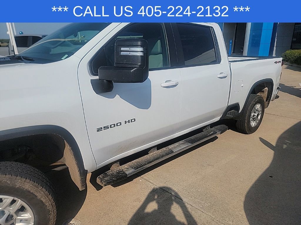 2024 Chevrolet Silverado 2500HD LT photo 5