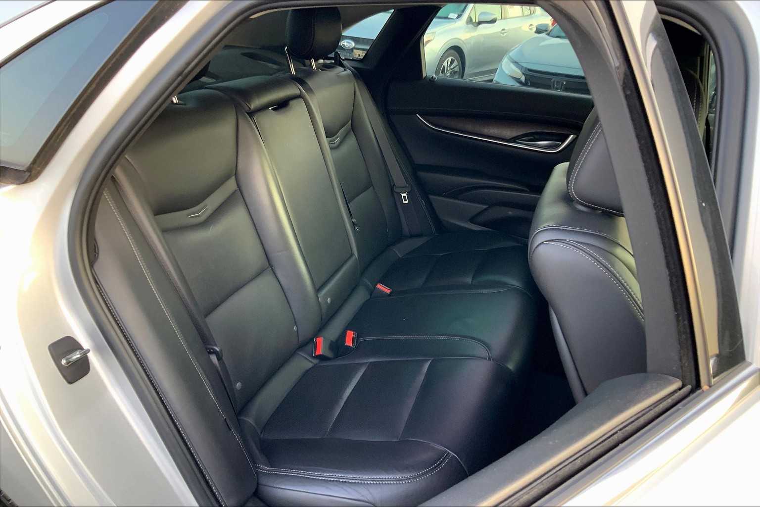 2018 Cadillac XTS Luxury photo 17