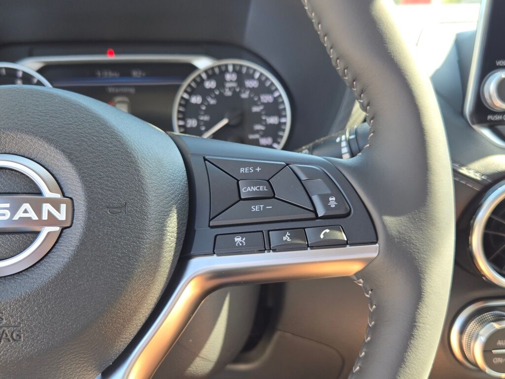 2025 Nissan Sentra SV photo 24