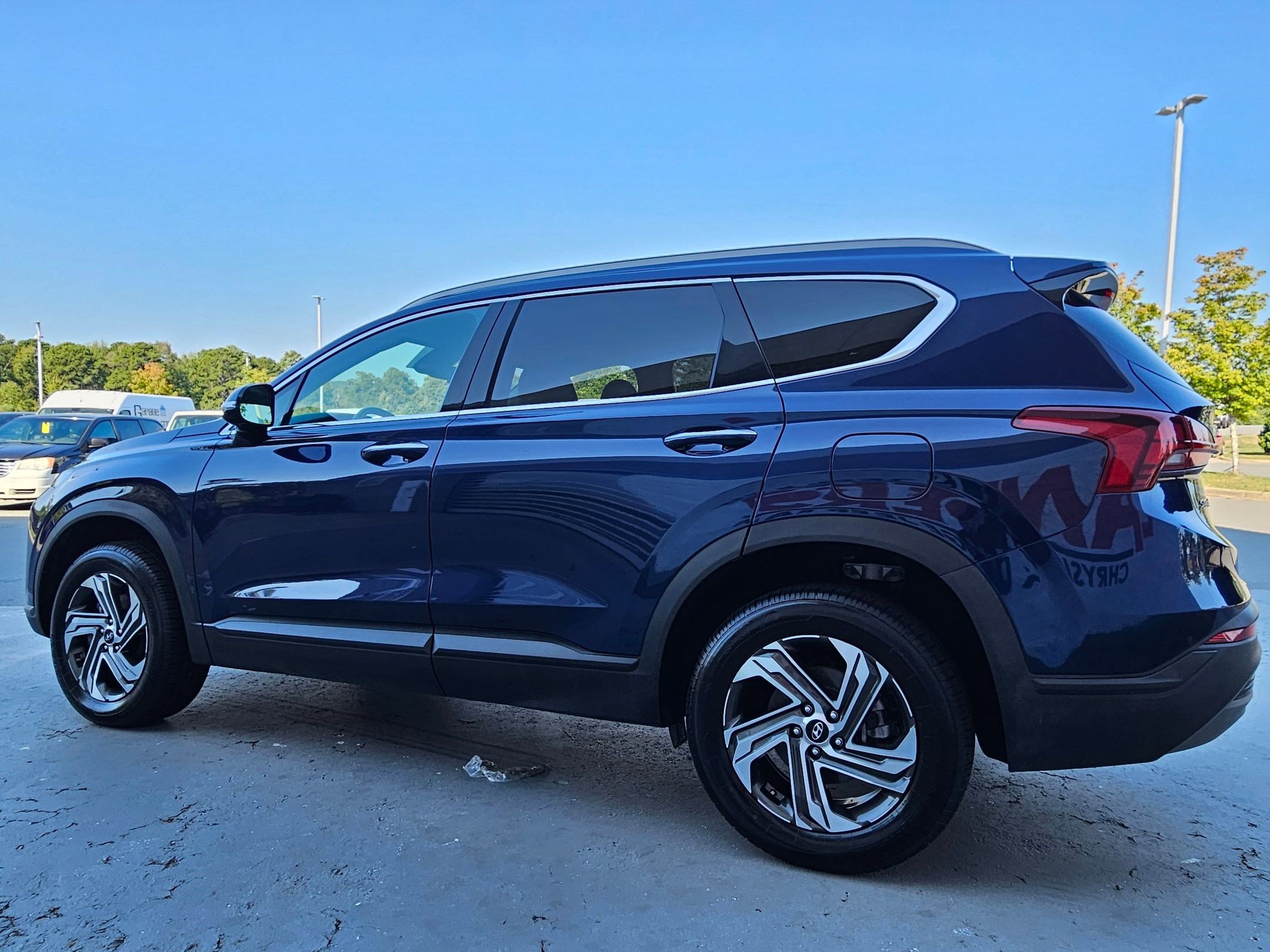 2023 Hyundai Santa Fe SEL photo 2