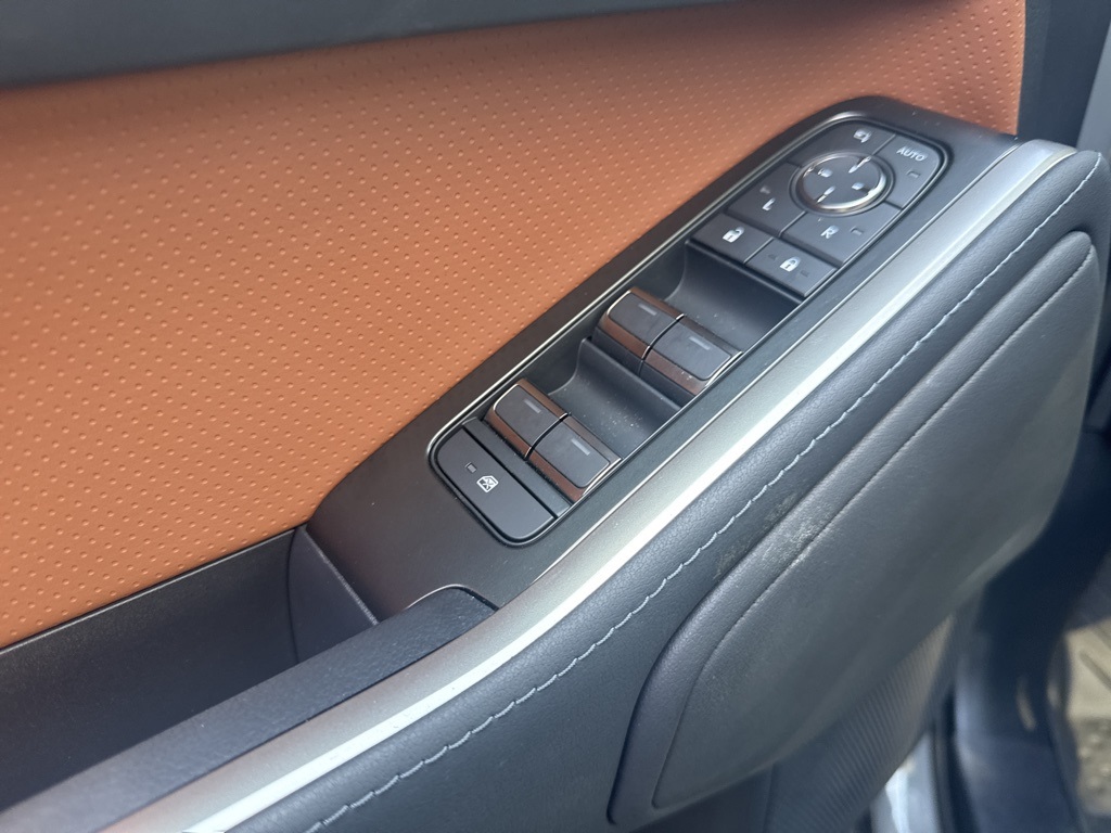 2024 Lexus GX 550 Premium photo 17
