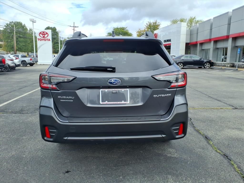 2022 Subaru Outback Premium photo 3