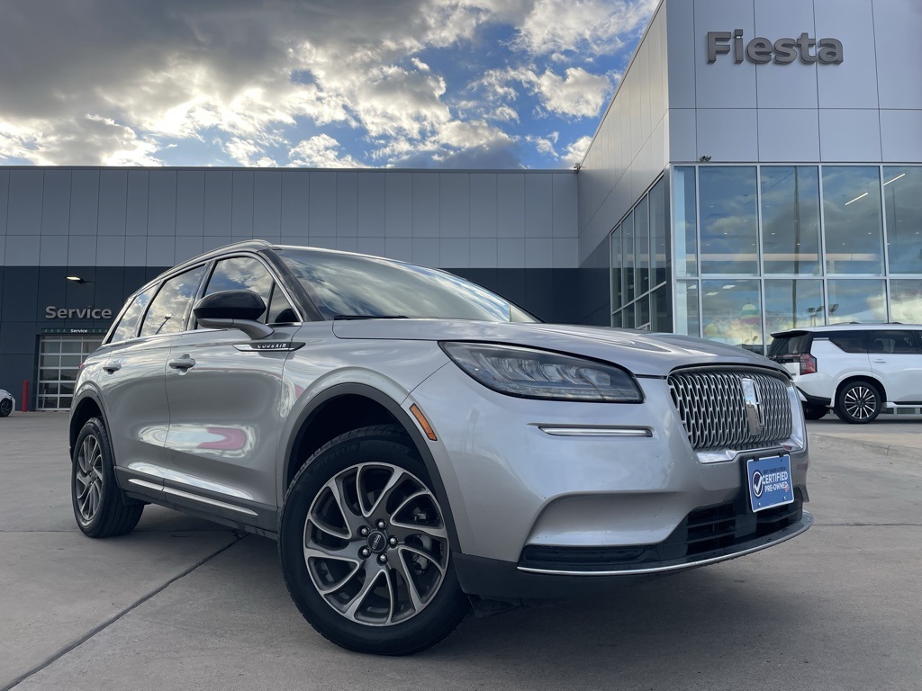 2022 Lincoln Corsair Base