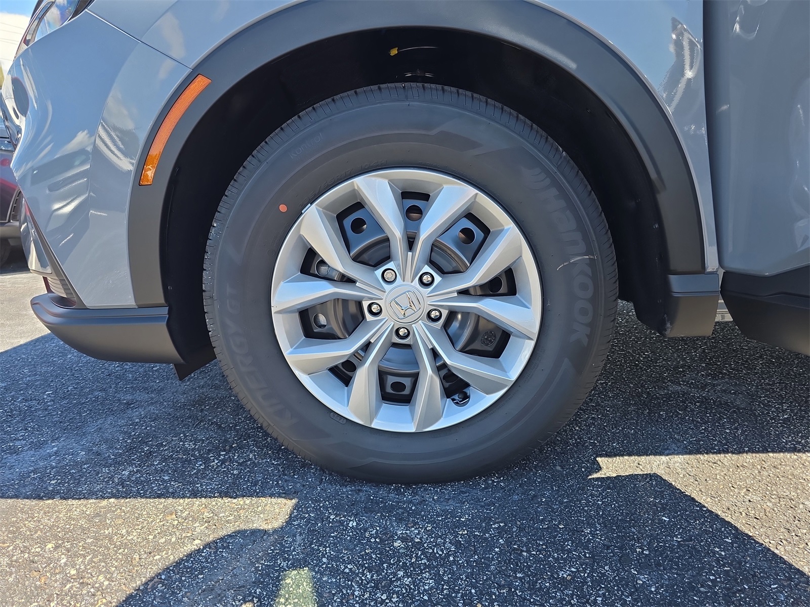 2026 Honda CR-V LX photo 9