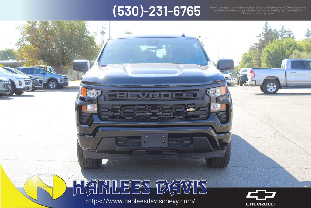 2026 Chevrolet Silverado 1500 Custom photo 3