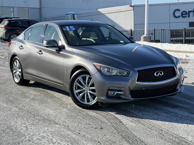 2015 INFINITI Q50 Premium